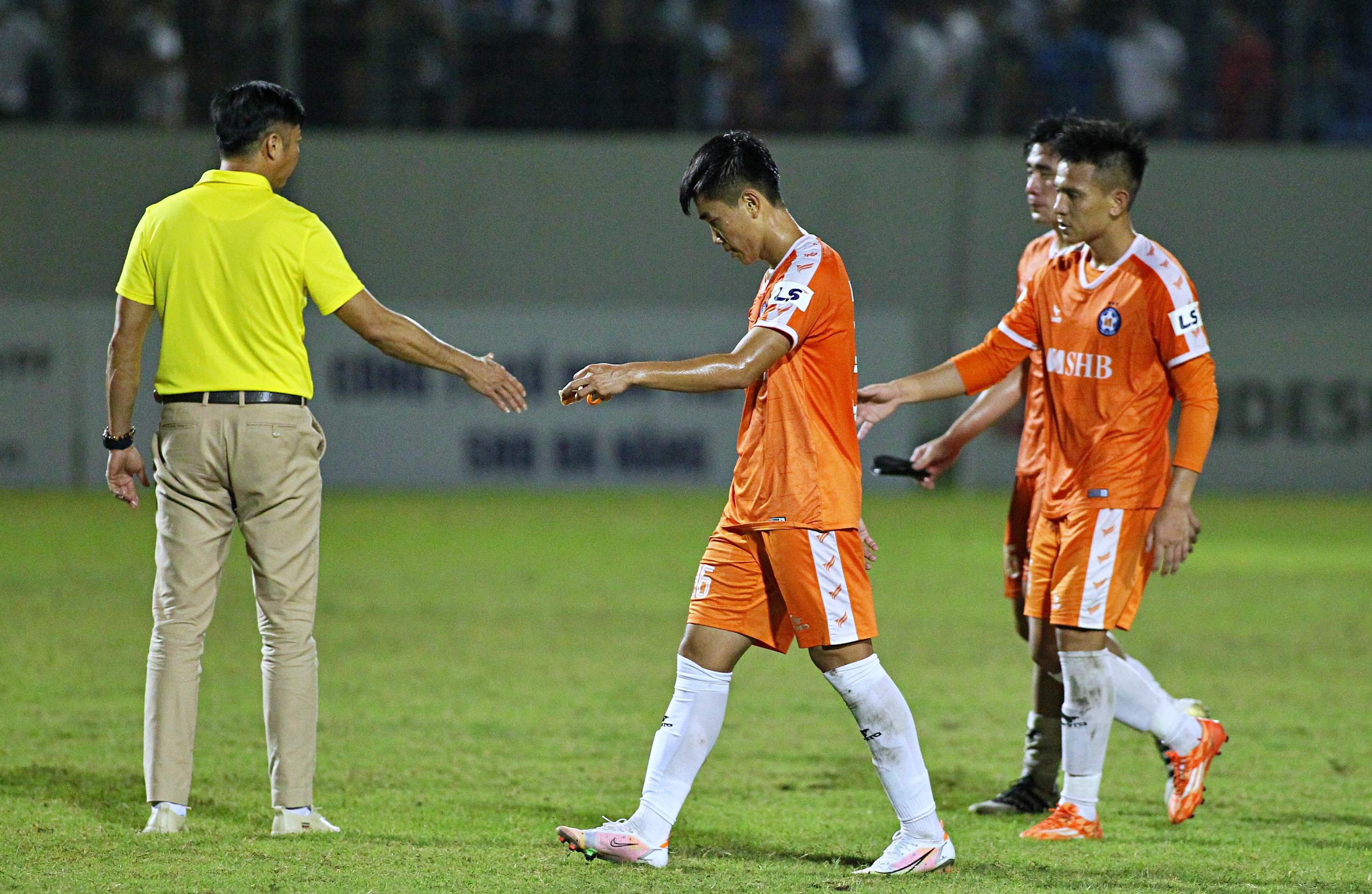 Le Huynh Duc va canh bac sau 13 nam anh 2