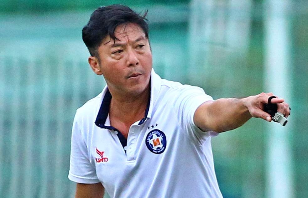 Le Huynh Duc mat kiem soat o CLB Da Nang hinh anh