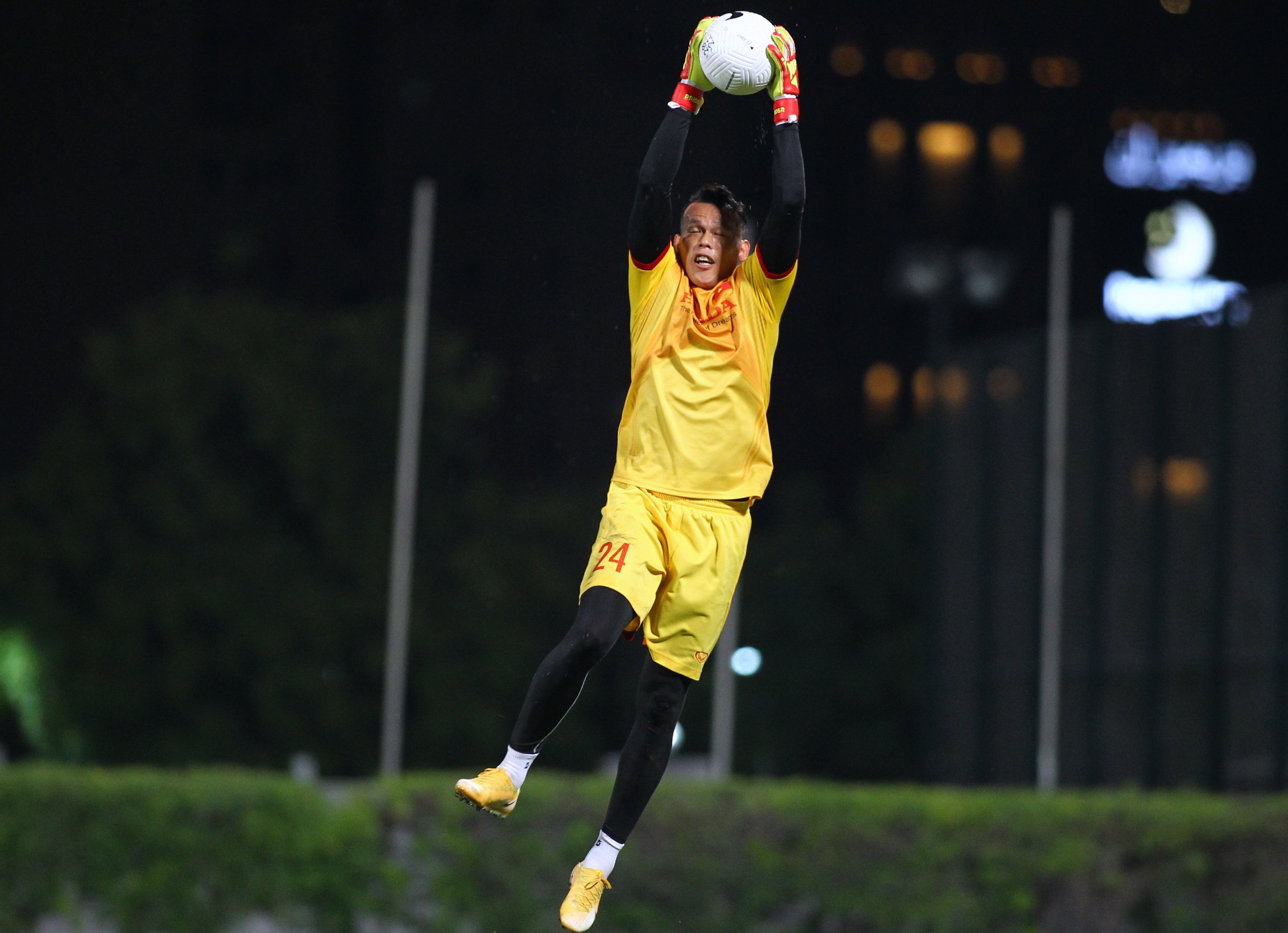 van lam bi gach ten anh 7