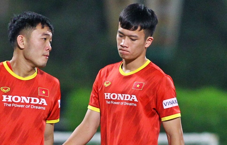 Hoang Duc nen tinh chuyen xuat ngoai? hinh anh