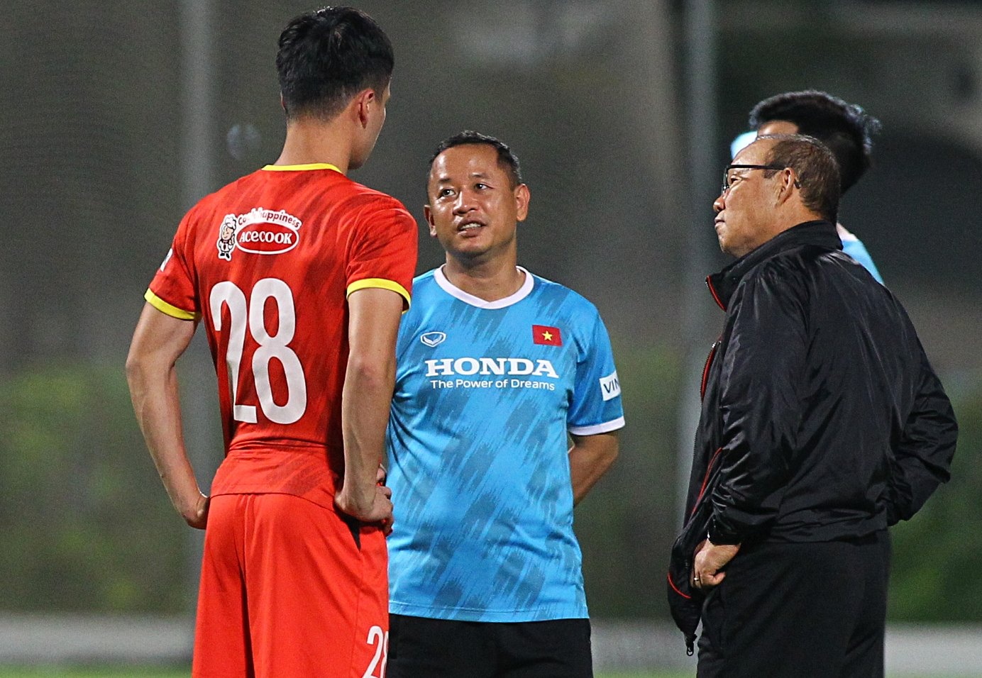 hoang duc noi chuyen rieng voi ong park anh 5