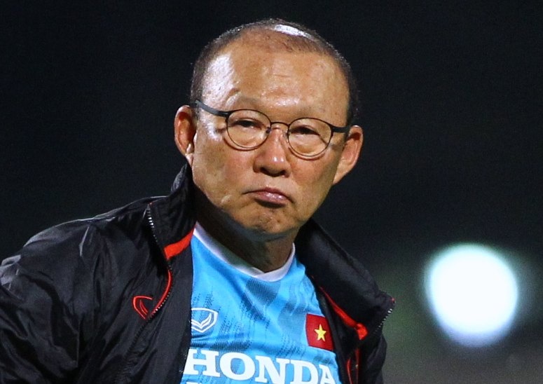 Vi sao HLV Park lan thu 3 tranh thu di xet nghiem Covid-19? hinh anh