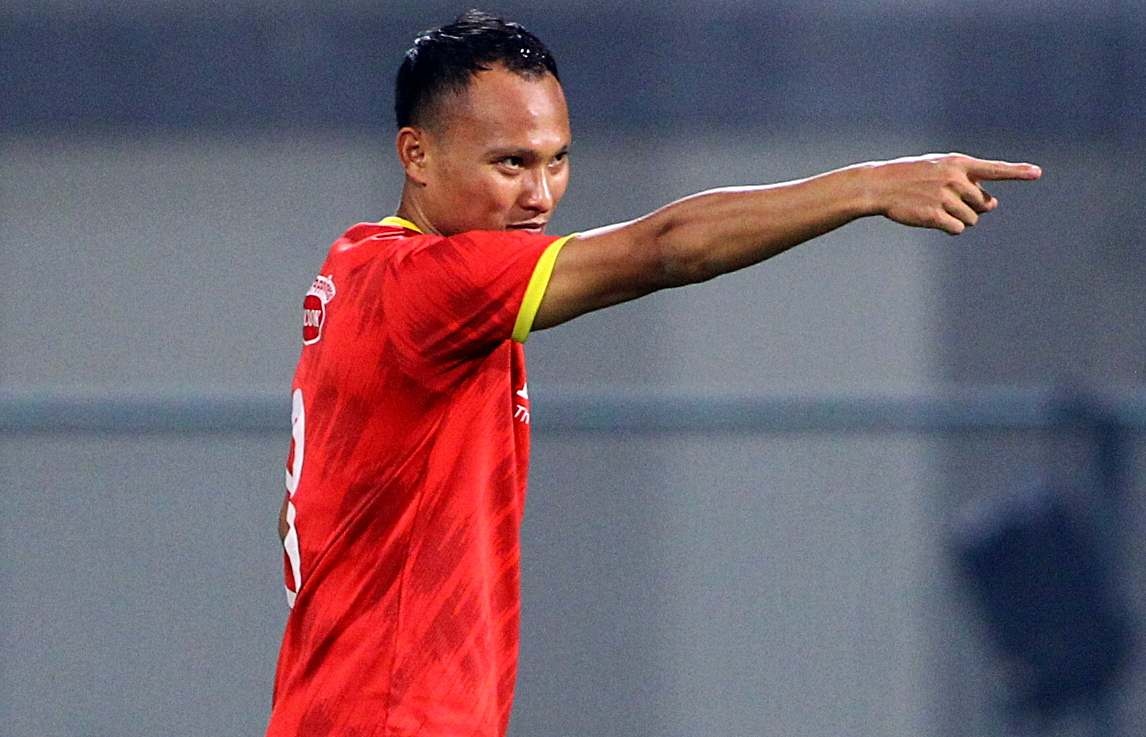 trong hoang nghi tran gap Indonesia anh 3