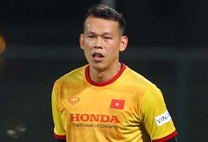 Tan Truong de lo so ao truoc tran tuyen Viet Nam gap Indonesia hinh anh