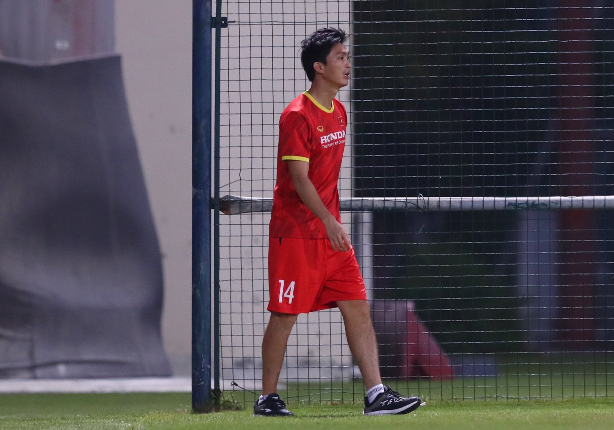 tuan anh van toan chan thuong anh 4