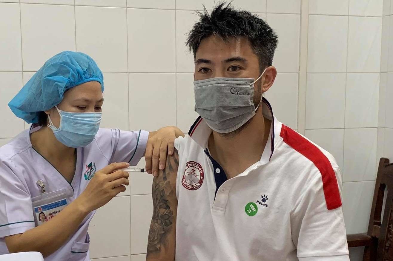 Khu nha cua CLB TP.HCM bi phong toa hinh anh