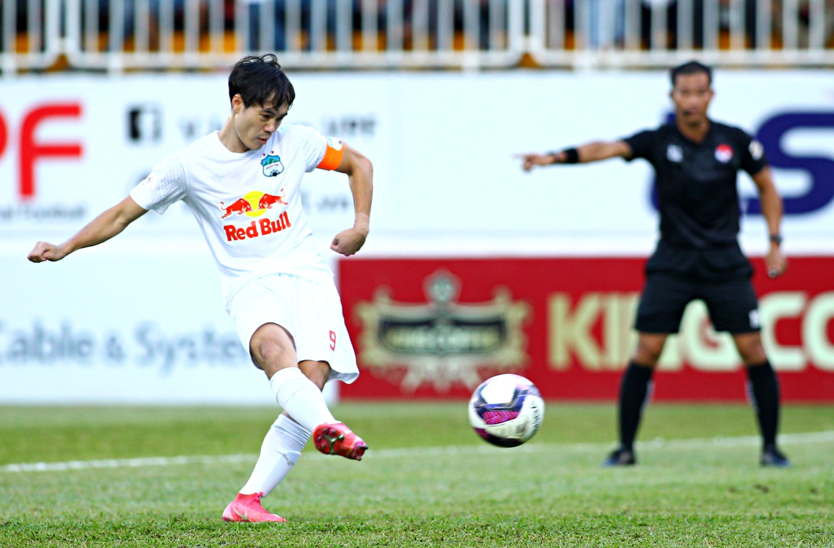 v league hoan sang 2/2022 anh 1