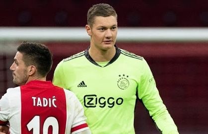 Tai nang cua thu mon cao 2,03 m moi den Ngoai hang Anh hinh anh