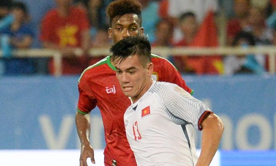 Doi thu cua tuyen Viet Nam tap huan o chau Au hinh anh