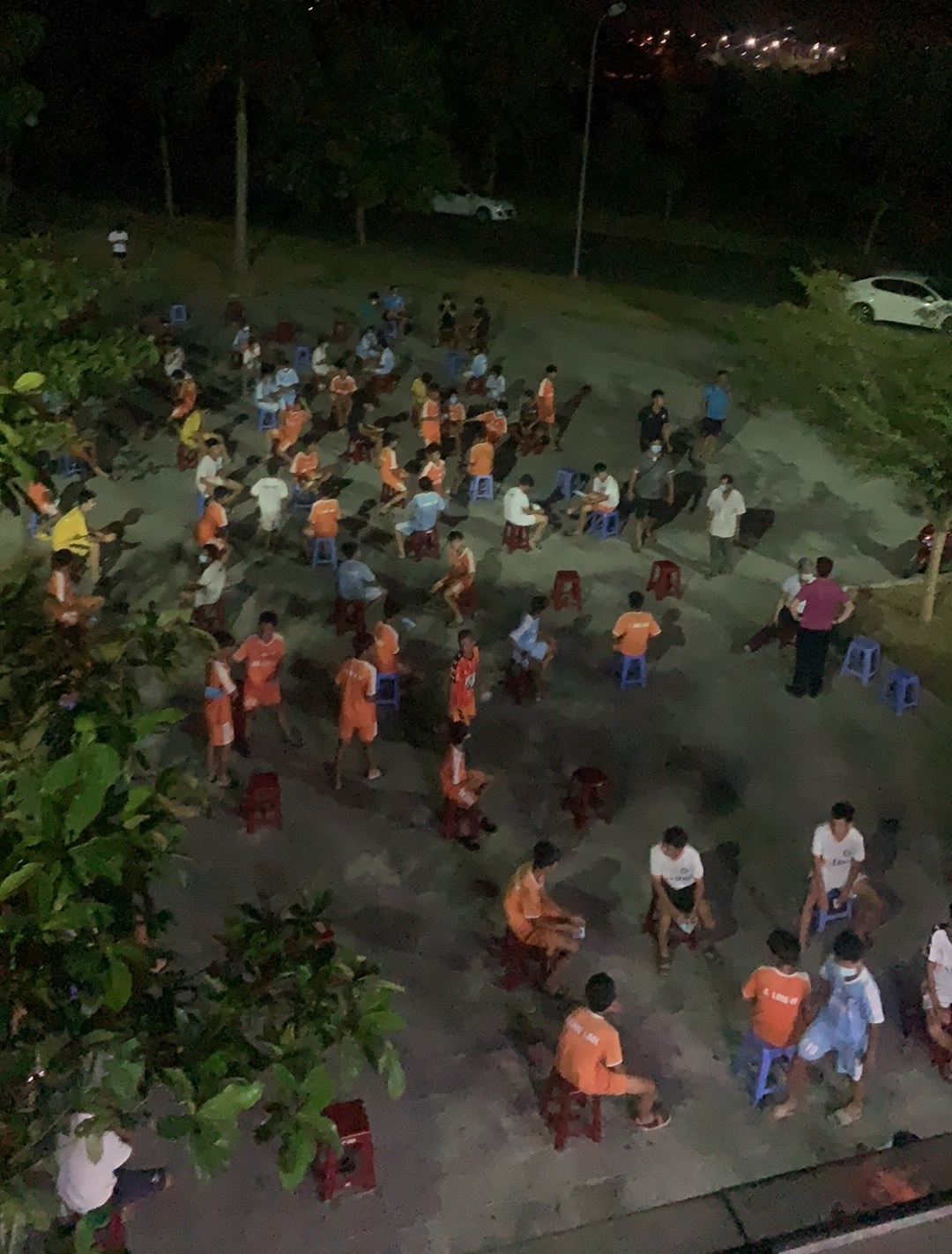 F0 khien 240 thanh vien CLB Da Nang anh 1