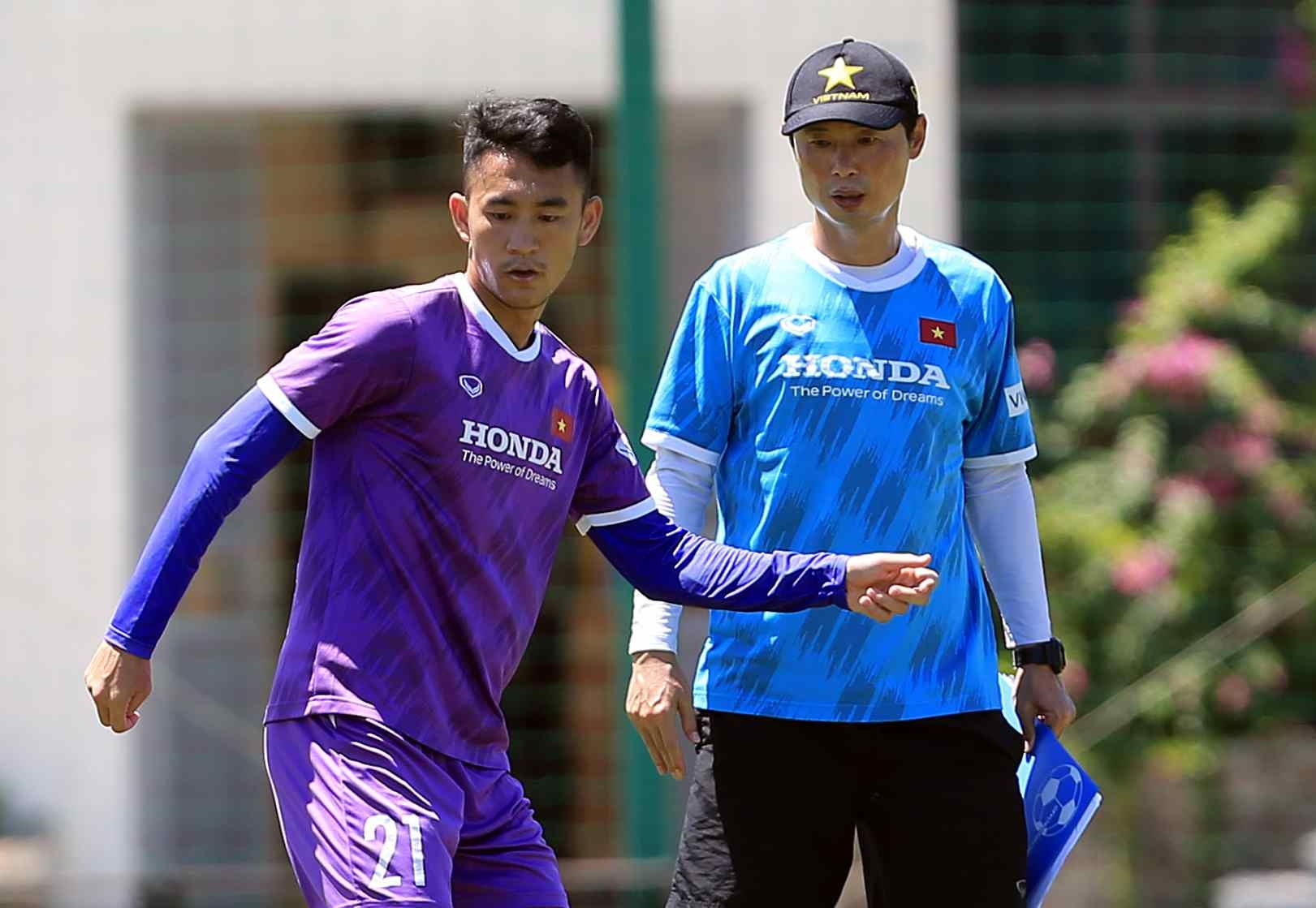 U22 Viet Nam se den Kyrgyzstan da vong loai chau A hinh anh