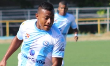 Ban thang theo phong cach rabona o Colombia hinh anh