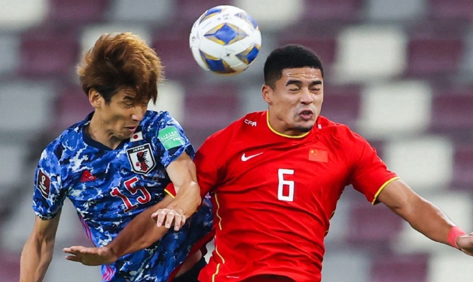 Tuyen Trung Quoc moi UAE da giao huu hinh anh