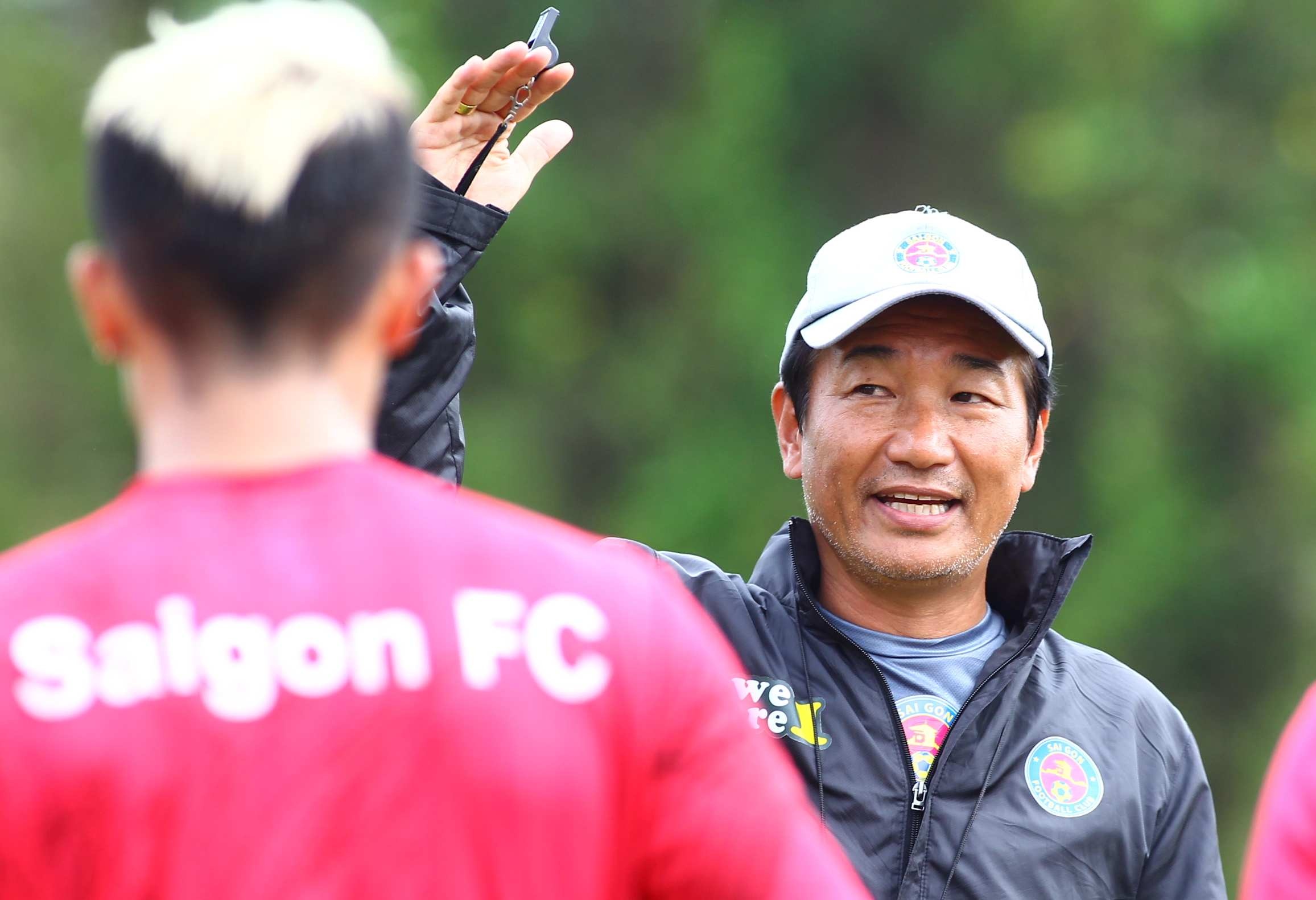 CLB Sai Gon muon thi dau o Da Lat hinh anh