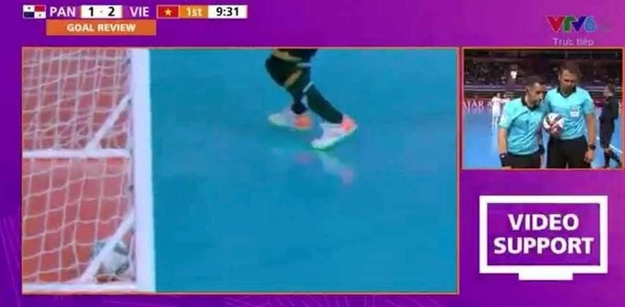 Trong tai FIFA: 'Quyet dinh cam tinh cho Viet Nam' anh 1