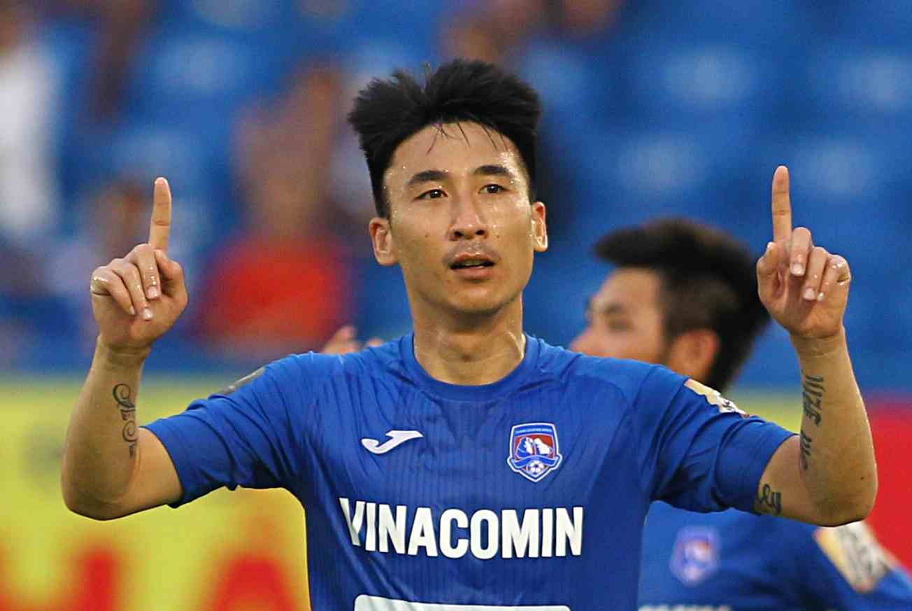 Hai Huy va CLB TP.HCM dan xep viec thanh ly hinh anh