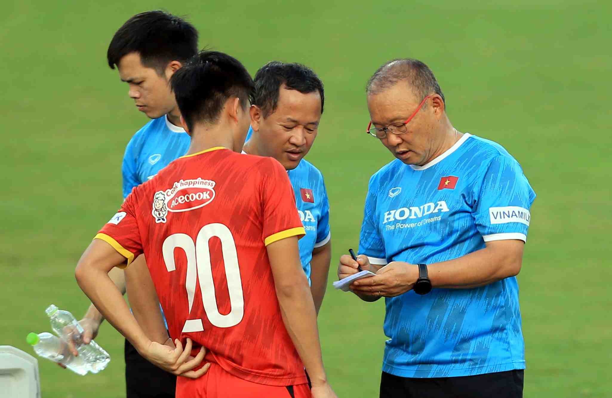 Tan binh tuyen Viet Nam ra mat sau 10 ngay anh 8