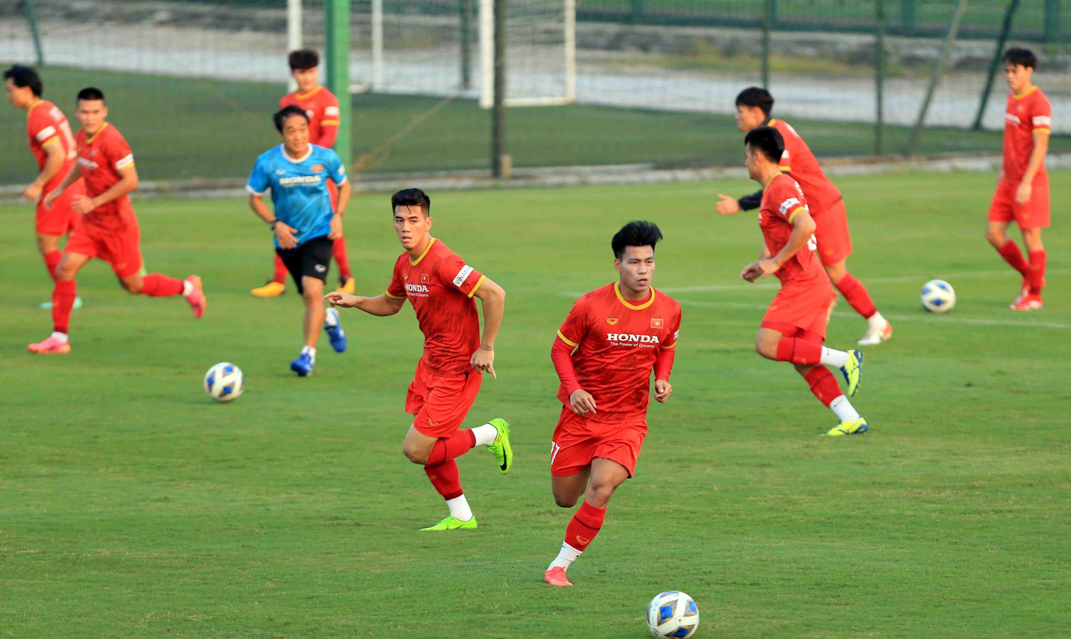 Tan binh tuyen Viet Nam ra mat sau 10 ngay anh 3