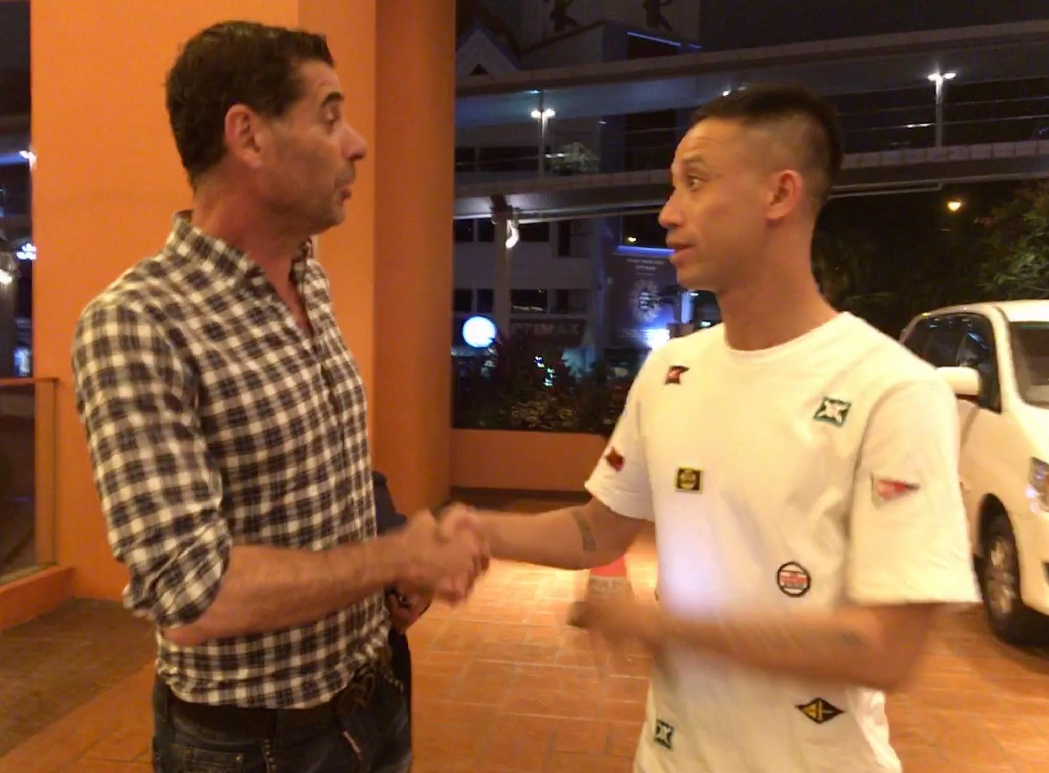 vu nhu thanh trung ve viet nam anh 2