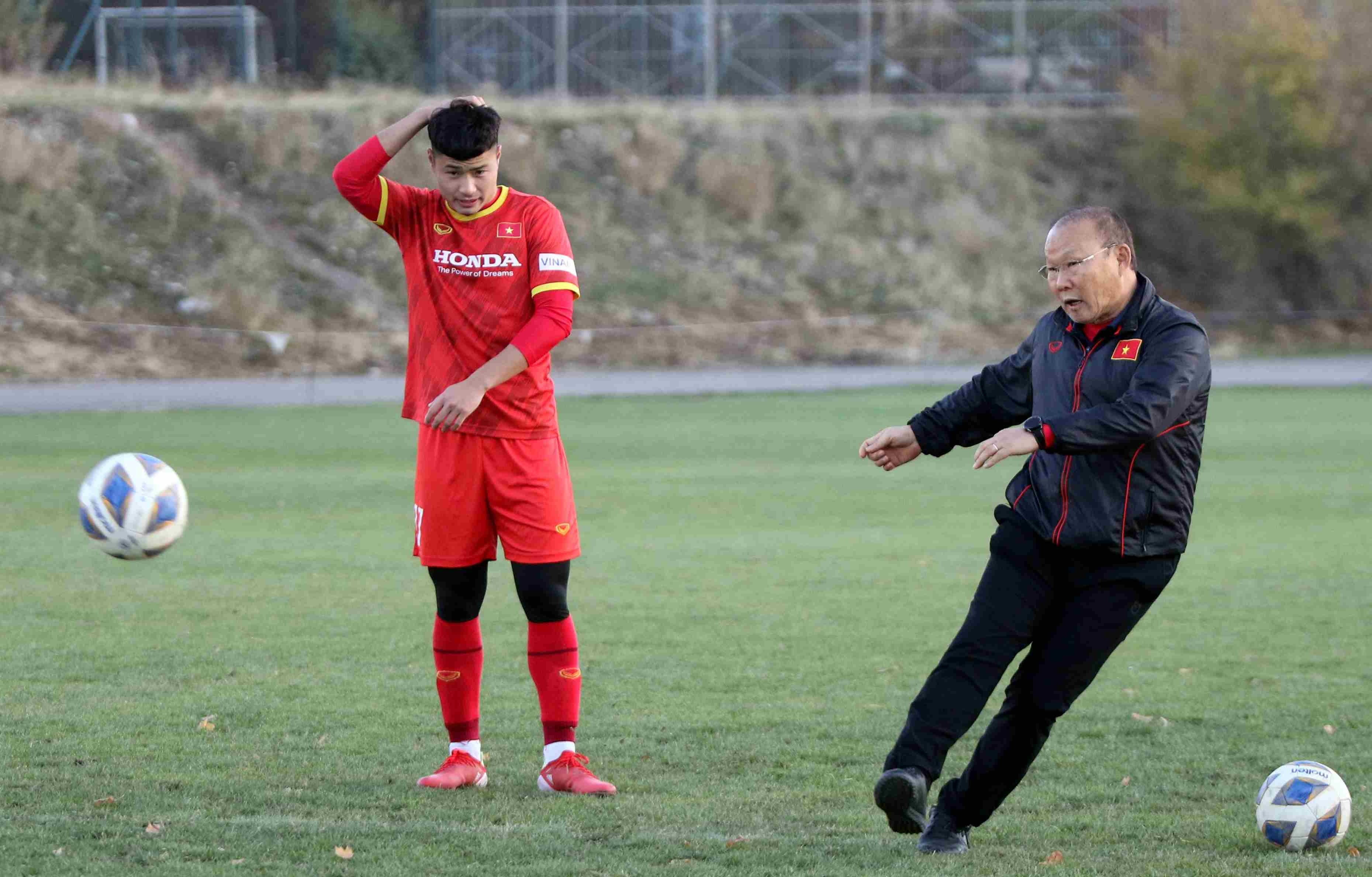 u23 viet nam so ket xe o Kyrgyzstan anh 1