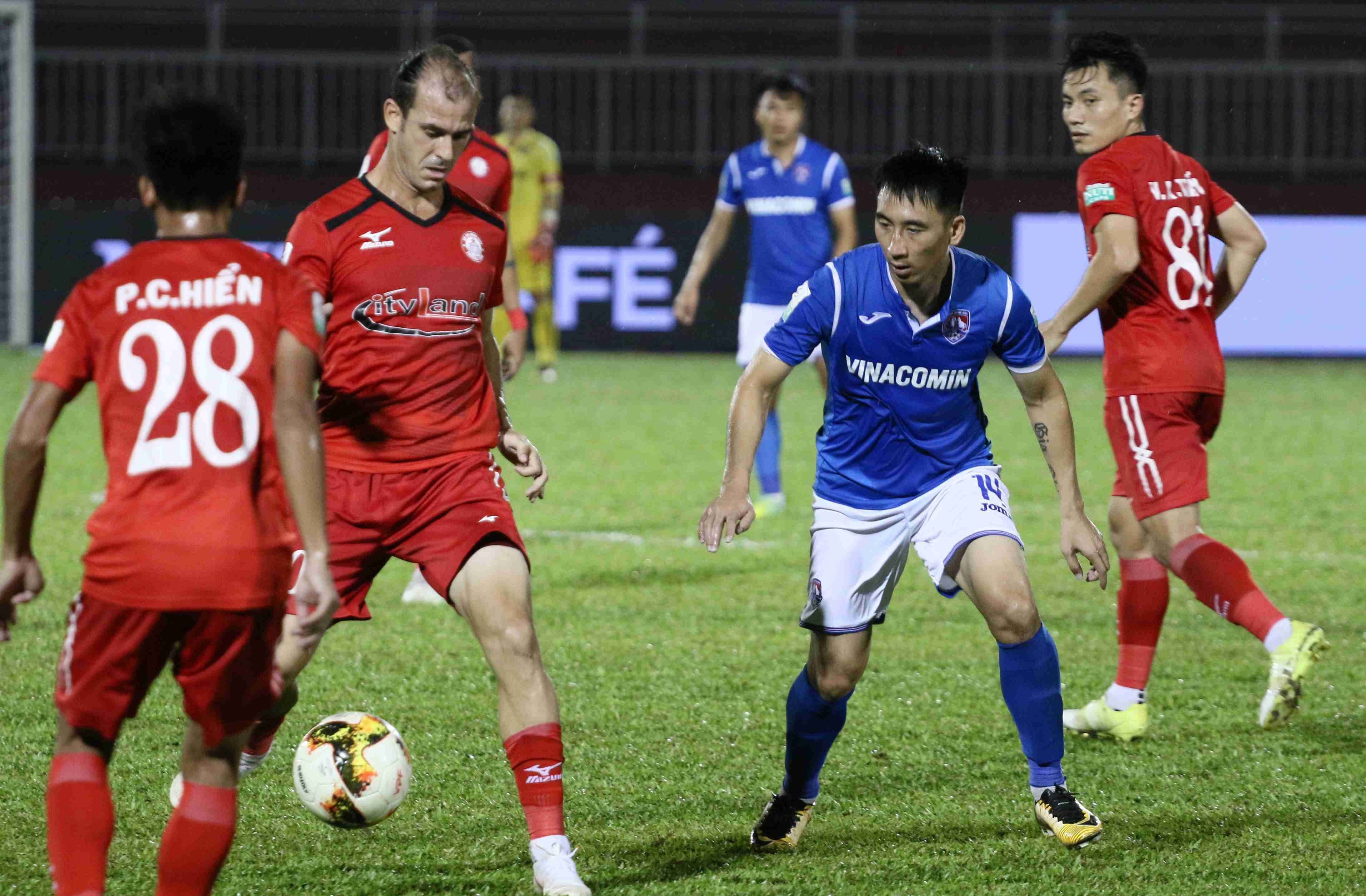 clb tp.hcm kien hai huy anh 1