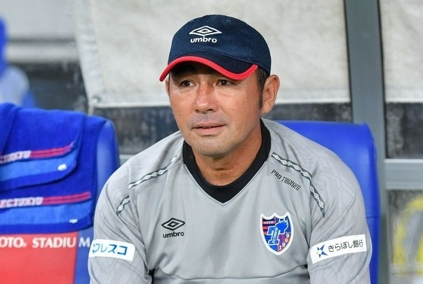 Ung vien thay HLV tuyen Nhat Ban tu chuc o CLB Tokyo hinh anh