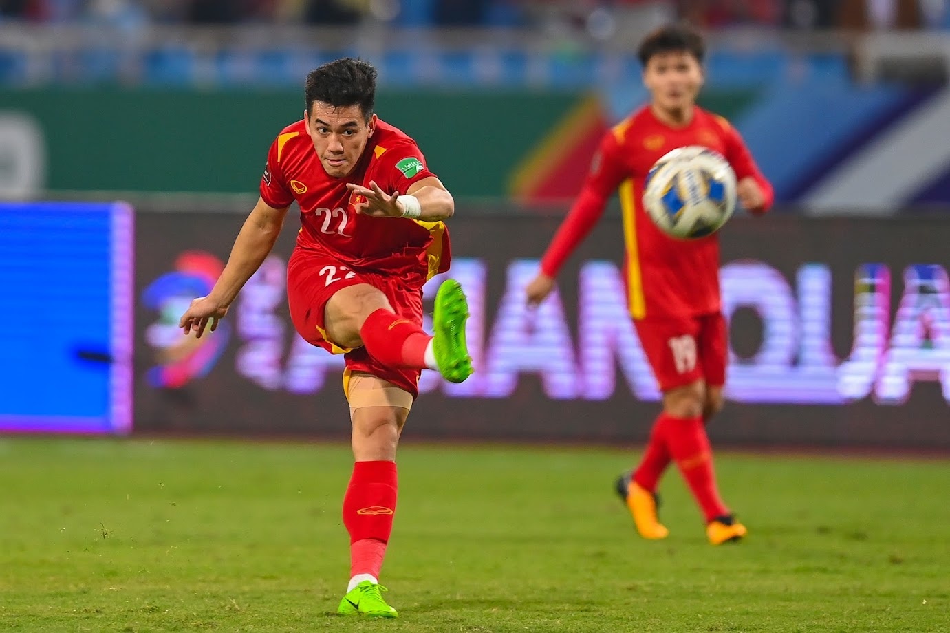 tien linh mac covid-19 anh 1