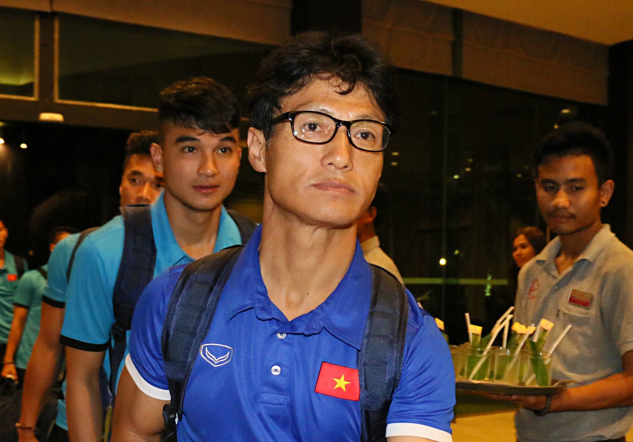 Huan luyen vien Han Quoc dan dat CLB nu Ha Noi hinh anh