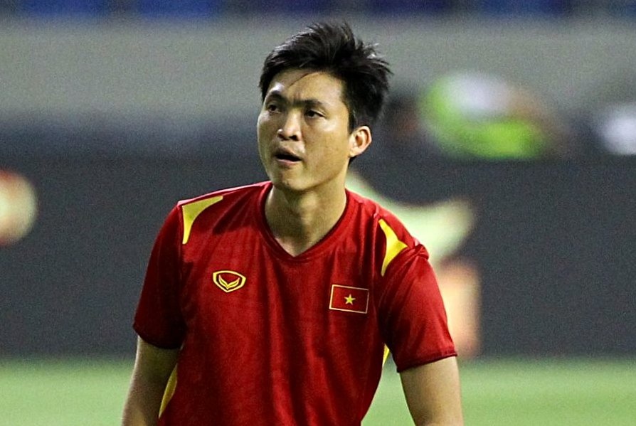 Tuan Anh bi treo gio sau tran thua Saudi Arabia hinh anh