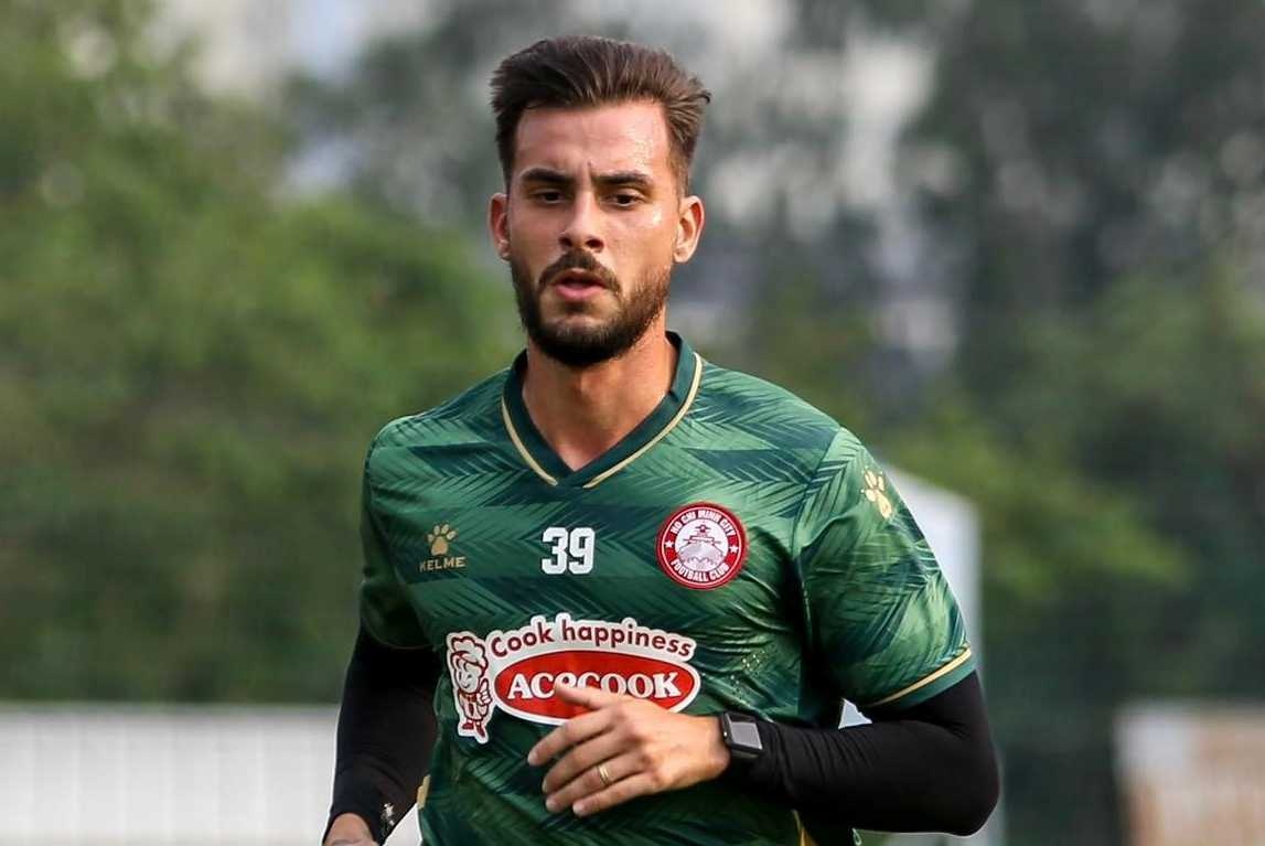 CLB TP.HCM tim duoc nguoi thay Lee Nguyen hinh anh