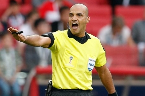 Trong tai Bahrain cam coi tran tuyen Viet Nam - Trung Quoc hinh anh