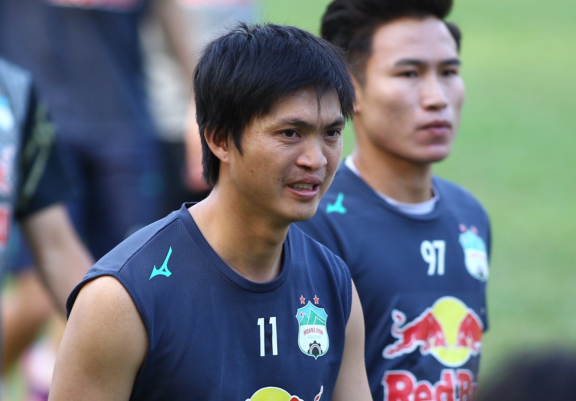 Tuan Anh tap phuc hoi o HAGL hinh anh