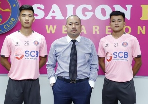 Bon cau thu CLB Sai Gon du dieu kien sang Nhat Ban hinh anh