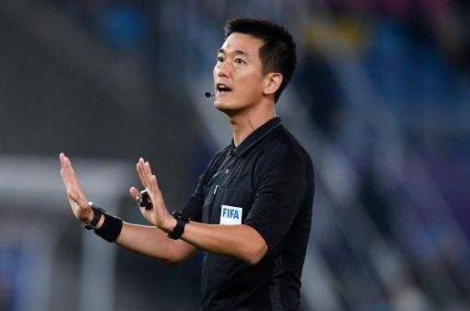 Vi sao trong tai tu choi ban thang cua tuyen Australia? hinh anh