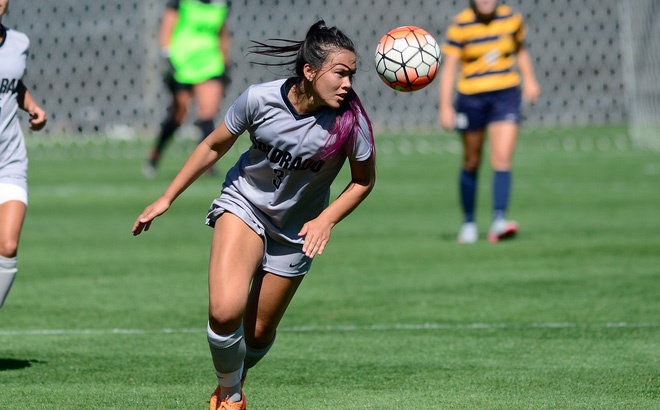 Cau thu Viet kieu Alexandra Huynh anh 1