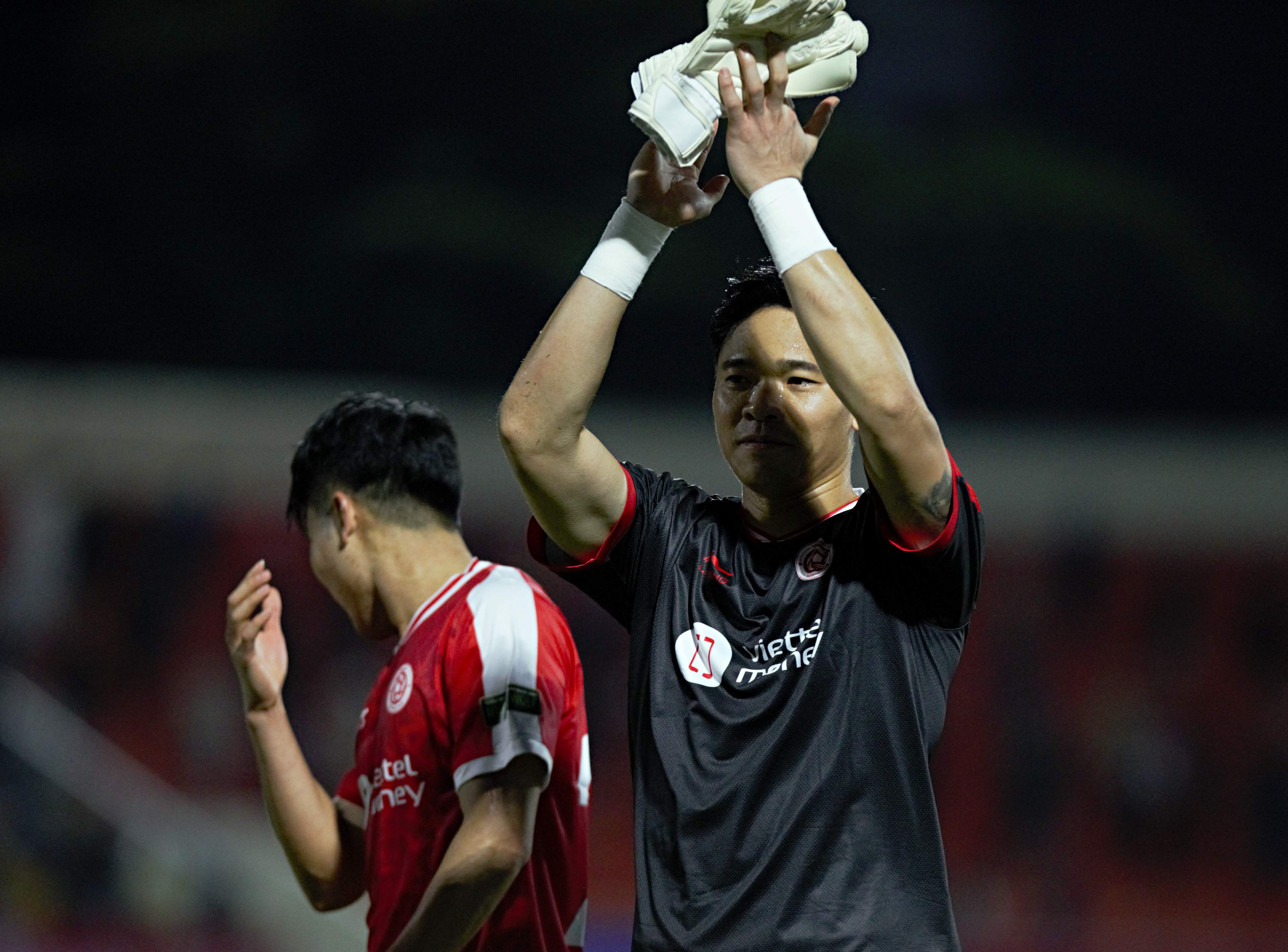 thu mon nguyen manh anh 1