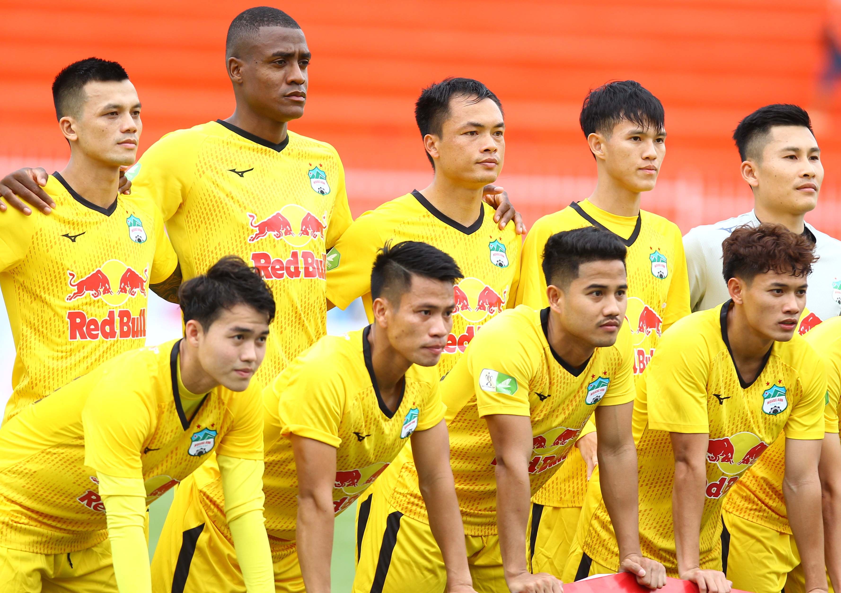 Cai kho cua HAGL truoc CLB Nam Dinh hinh anh