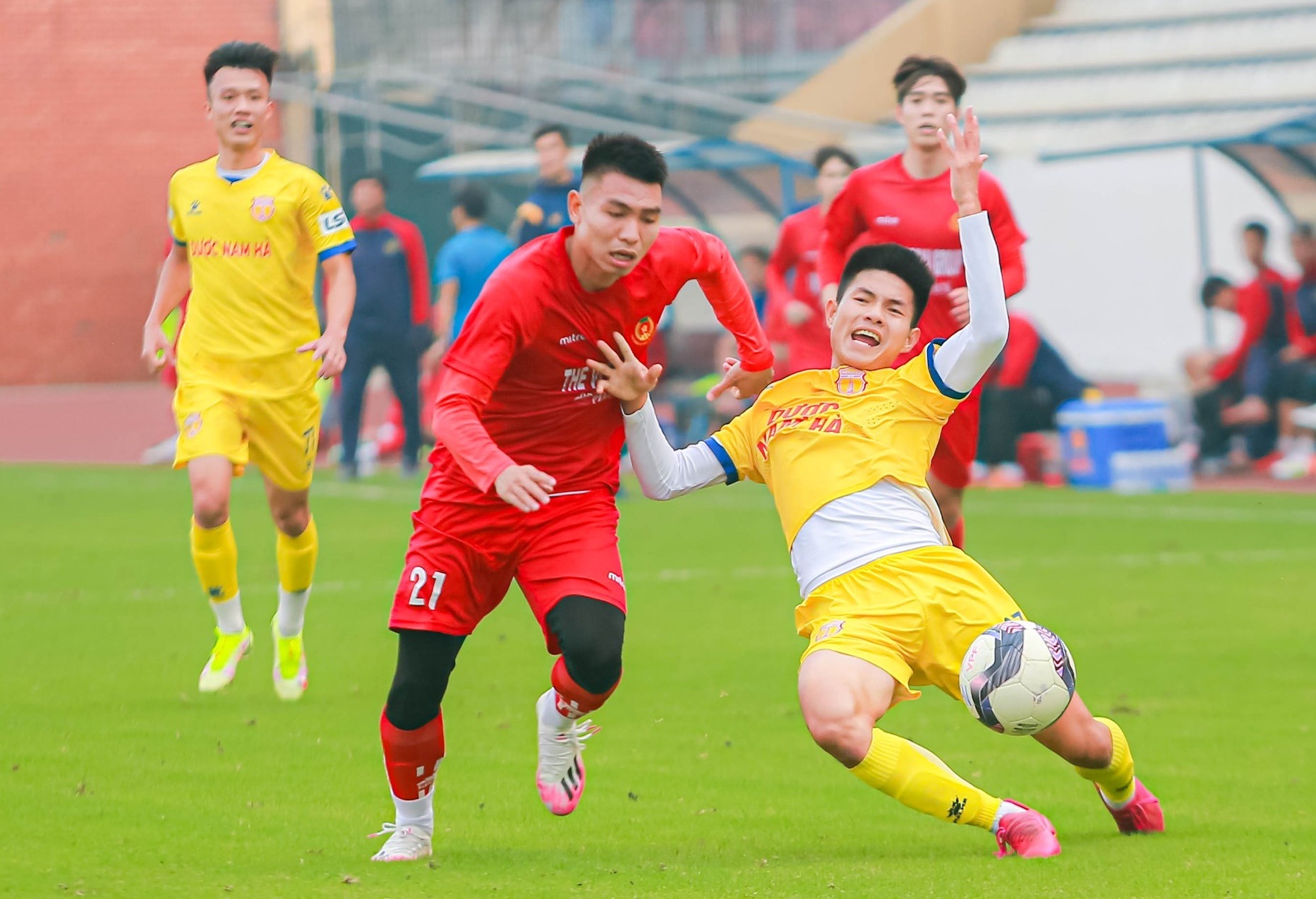 Cai kho cua HAGL truoc CLB Nam Dinh anh 2