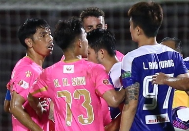 Cao Van Trien noi nong vi bi dan anh da xau hinh anh