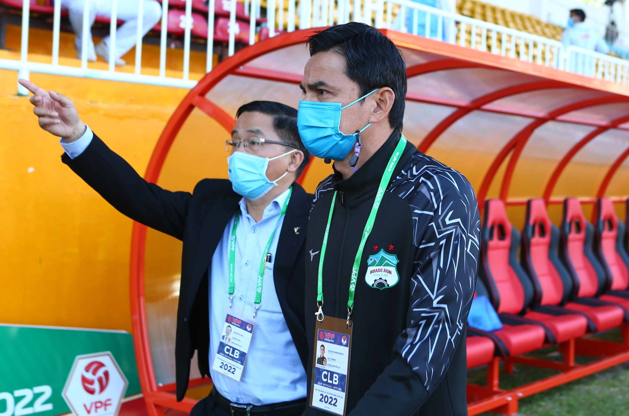 Kiatisuk chua the ve HAGL hinh anh