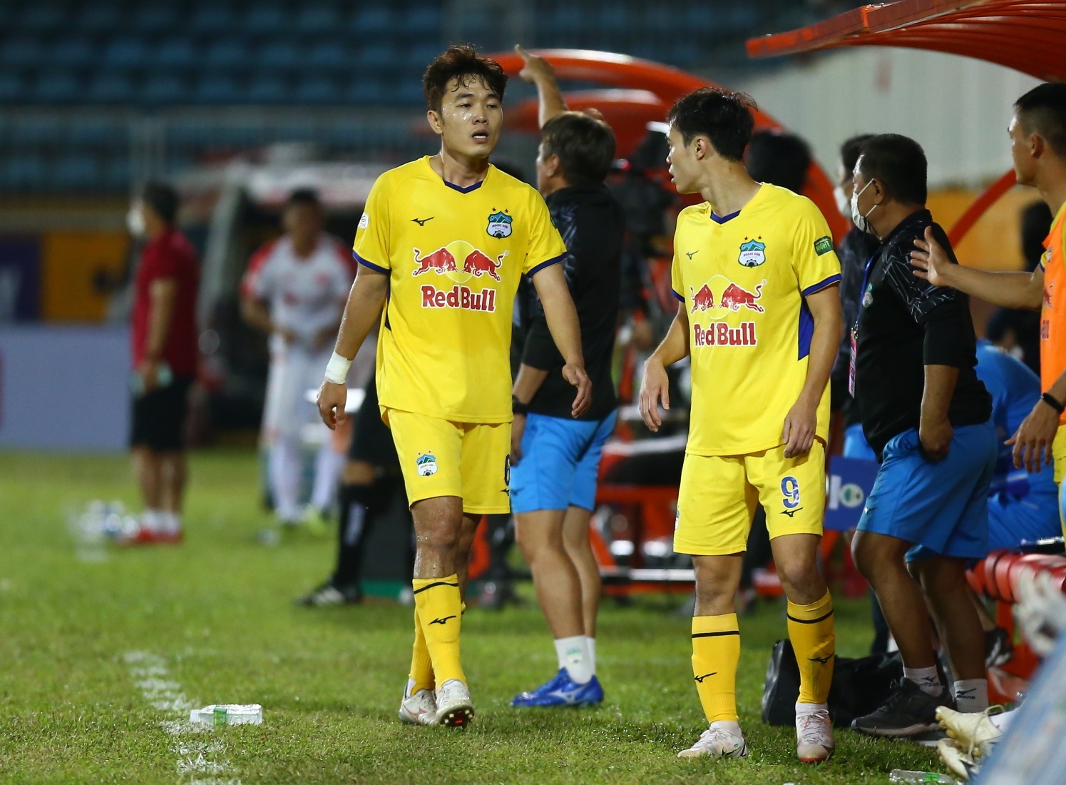 Cong Phuong la het an mung cu panenka thanh cong anh 9