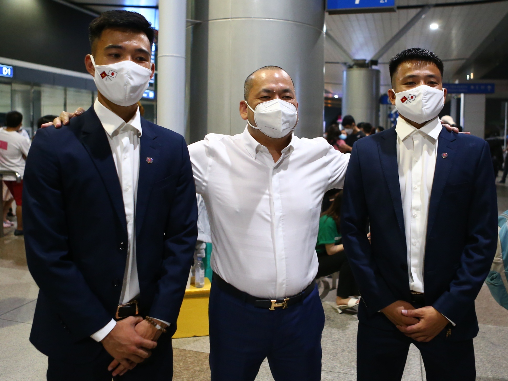 Tuyen thu U23 Viet Nam sang Nhat Ban thi dau anh 5