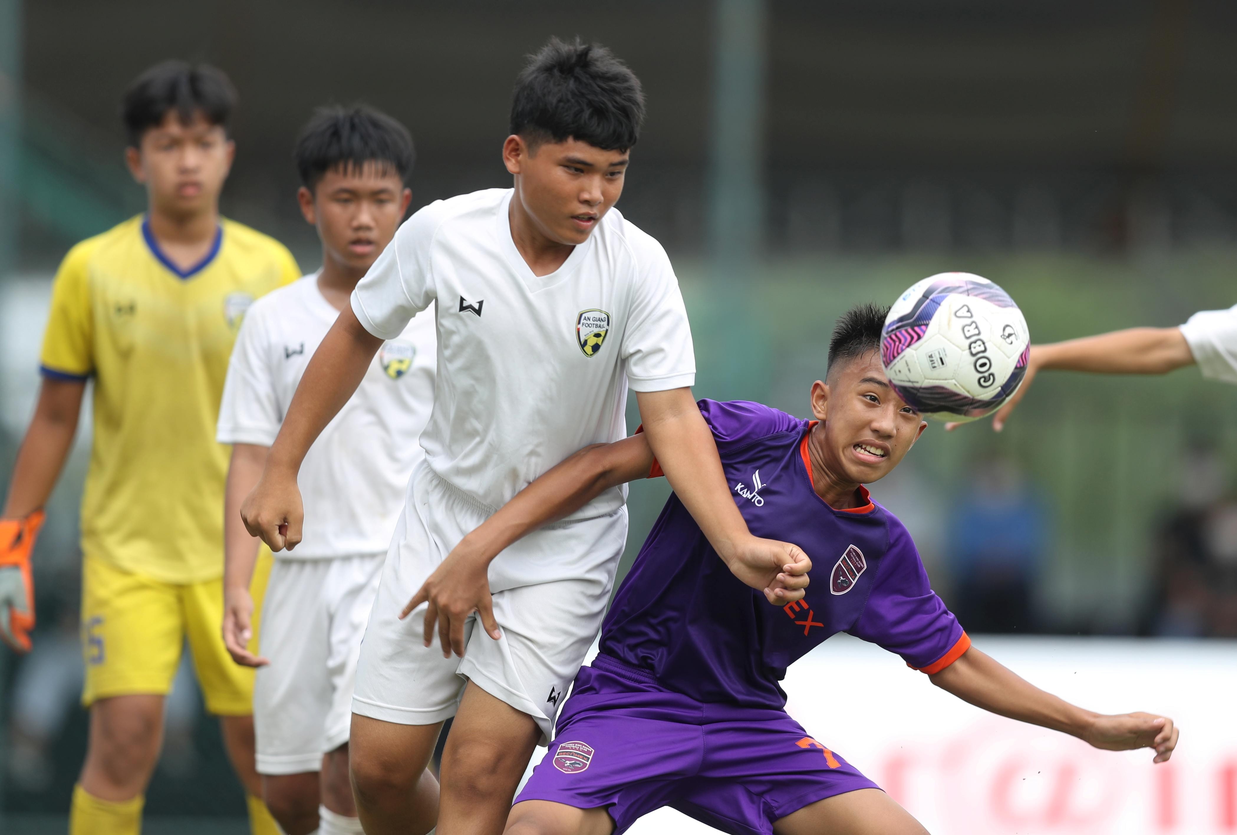 U13 Quoc te Viet Nam - Nhat Ban anh 1