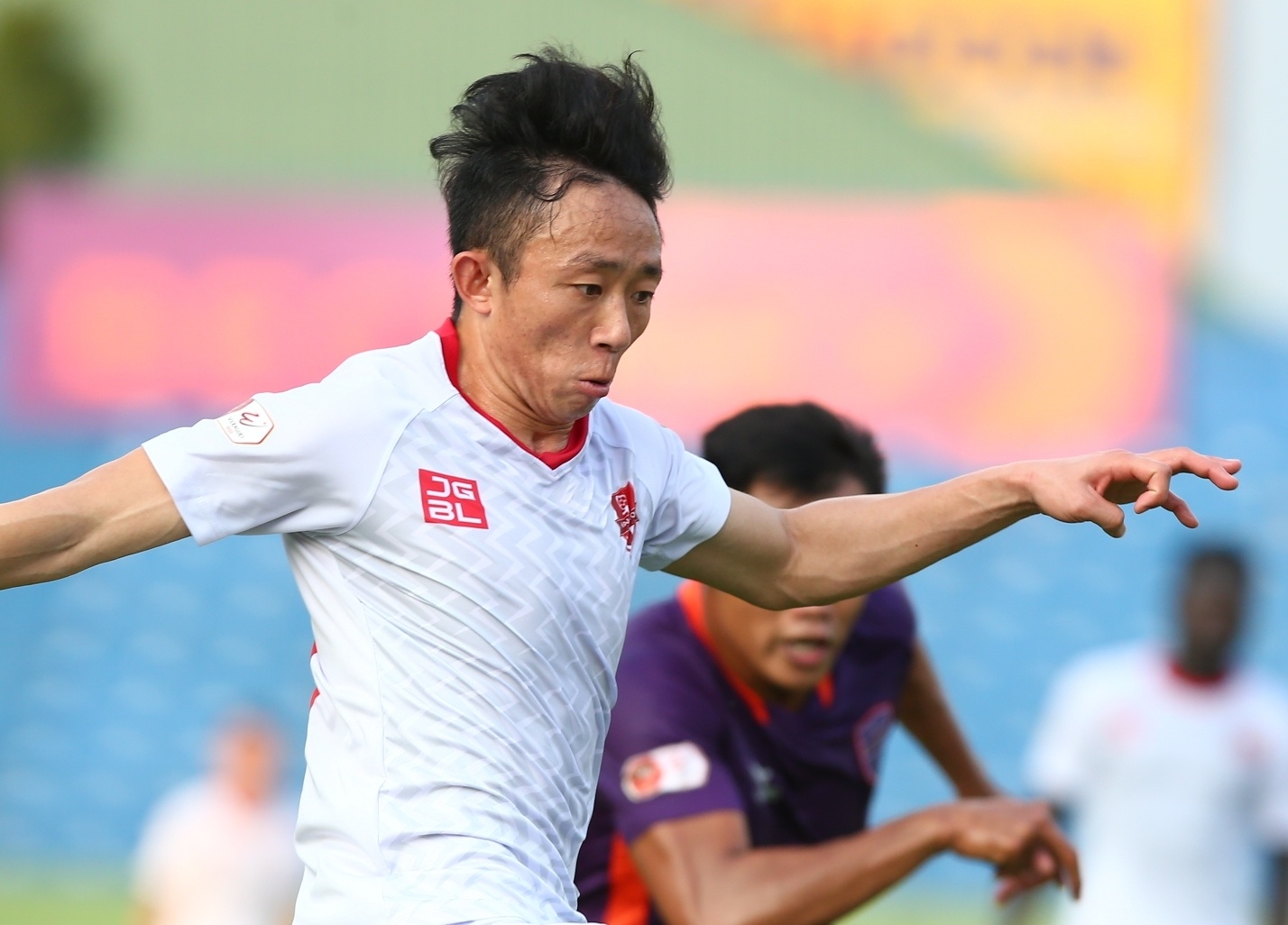 Tuyen Viet Nam mat them mot tien ve vi Covid-19 hinh anh