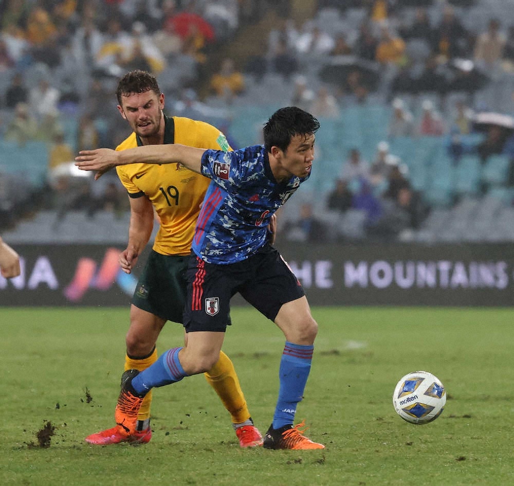 Tuyen Nhat Ban mat hai cau thu o tran gap Viet Nam anh 1