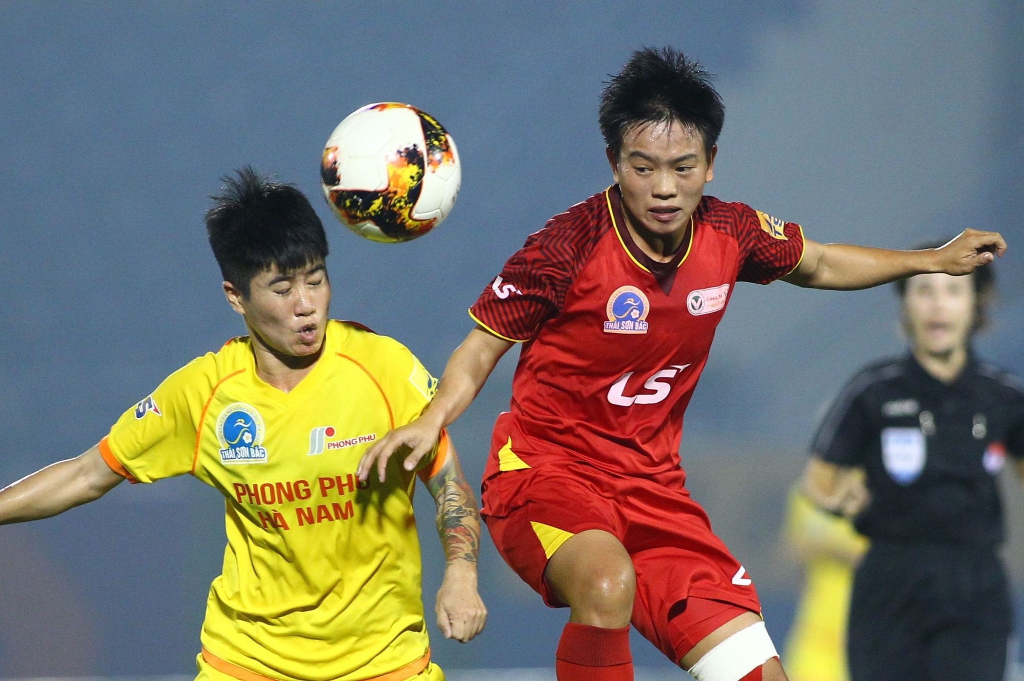 VFF duoc de nghi vao cuoc vu chuyen nhuong cua tuyen thu My Anh hinh anh