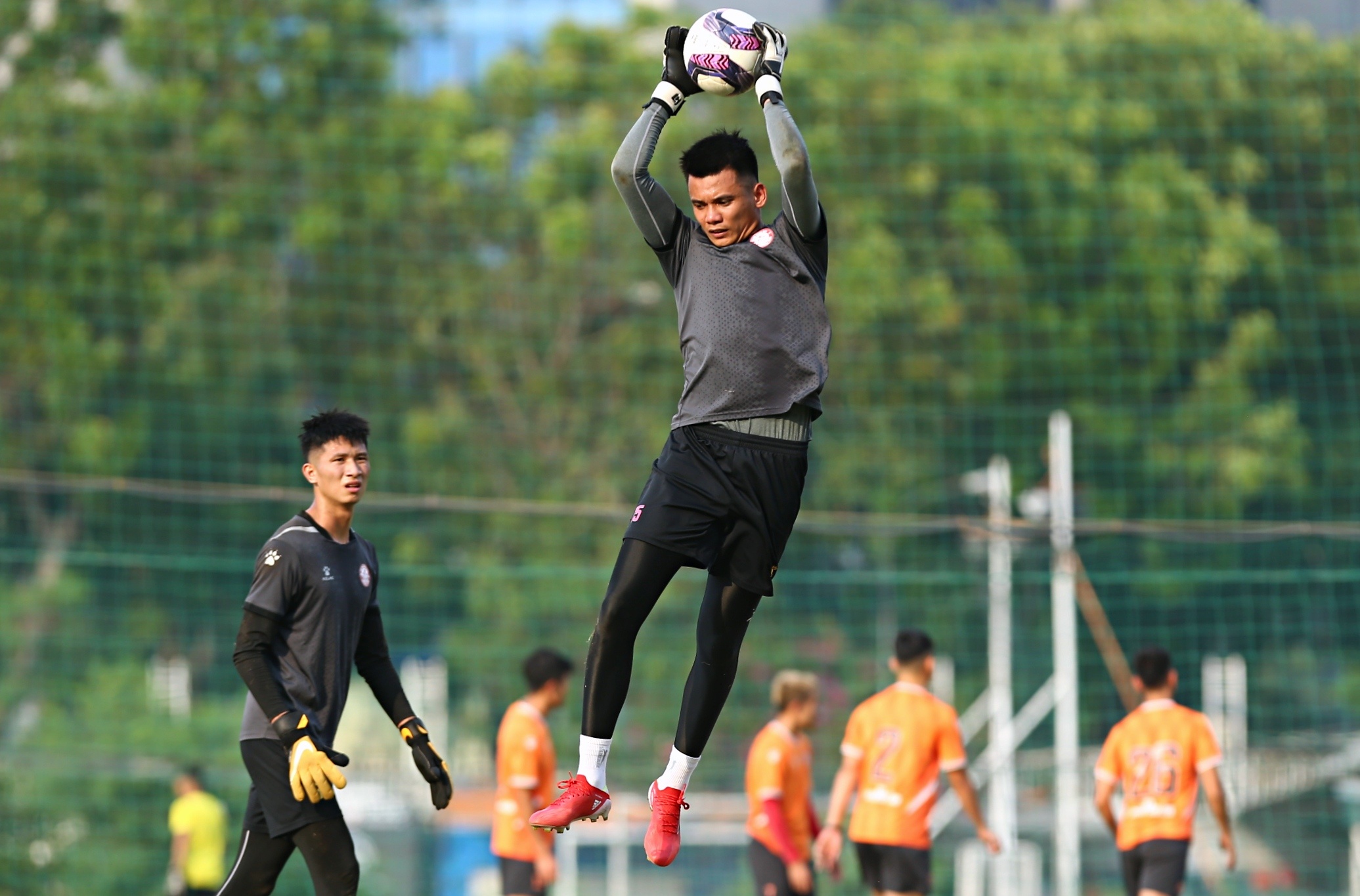 Vi tri Bui Tien Dung bi de doa anh 3