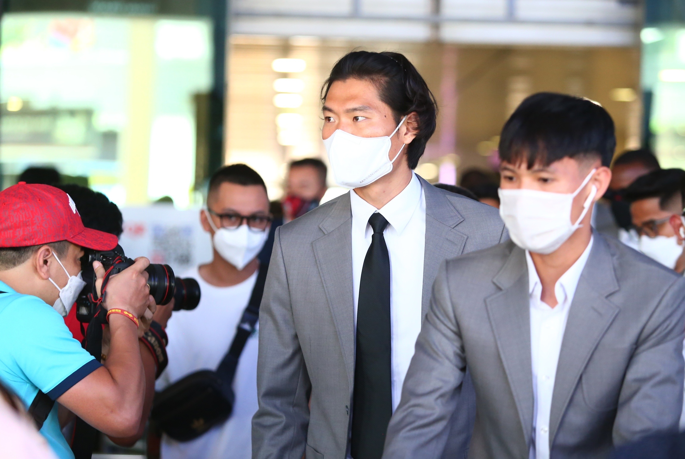 cong phuong be con cung hagl du ac champions league anh 5