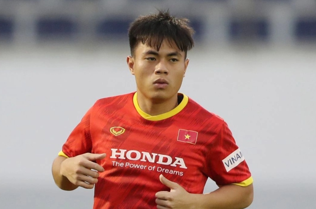 Hoang Anh thay Quang Hai lam doi truong U23 Viet Nam hinh anh