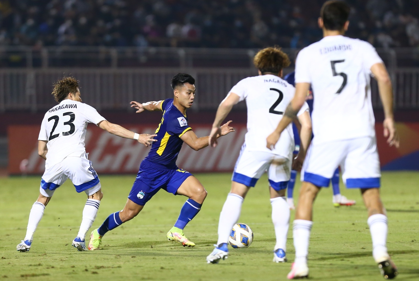 bau duc tiec nuoi tran thua HAGL anh 3